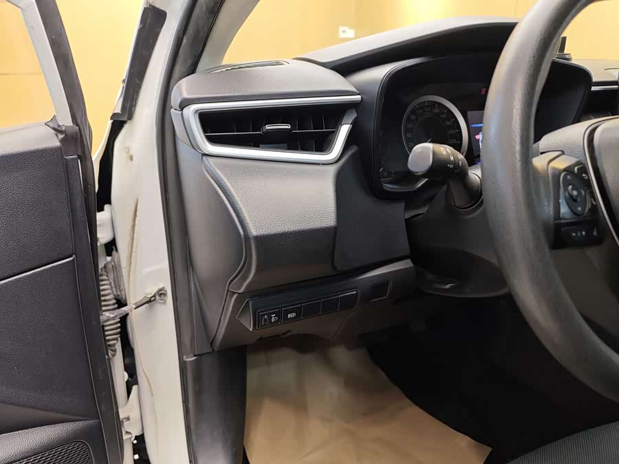 Toyota Corolla 2022 car image #12