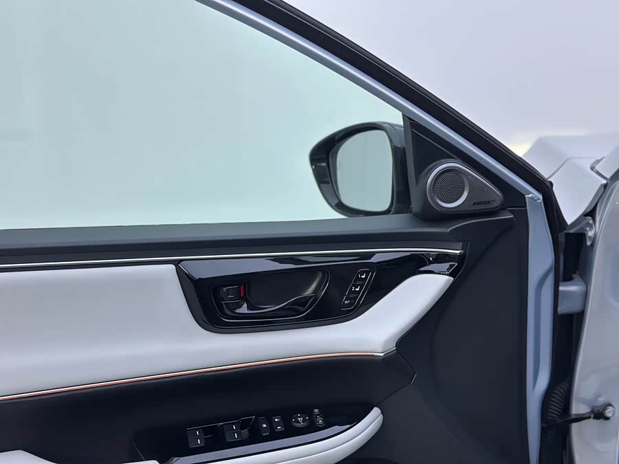 Honda e:NS2 2024 #12 Honda e:NS2 2024 car image #12