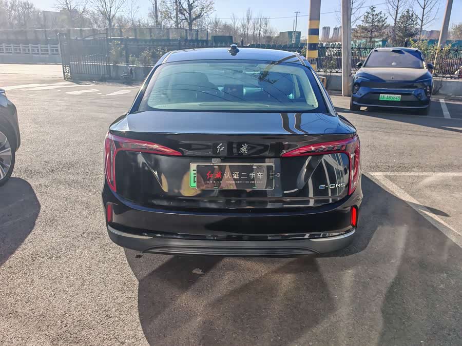 HongQi E-QM5 2022 car image #12