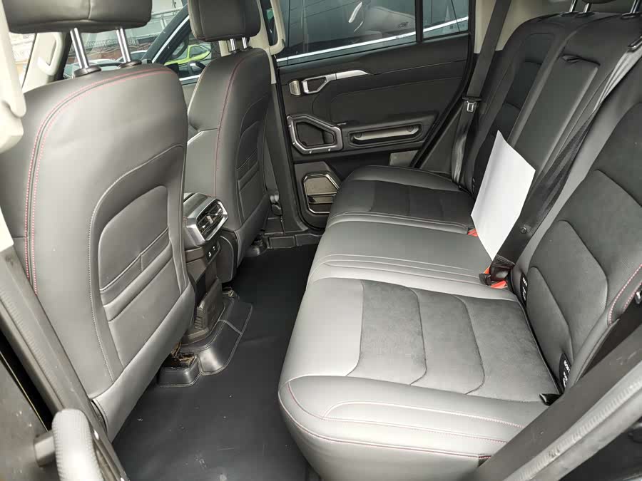 Jetour Traveller 2024 car image #12