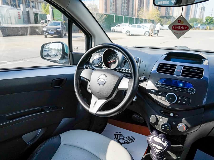 Chevrolet Spark 2010 car image #12