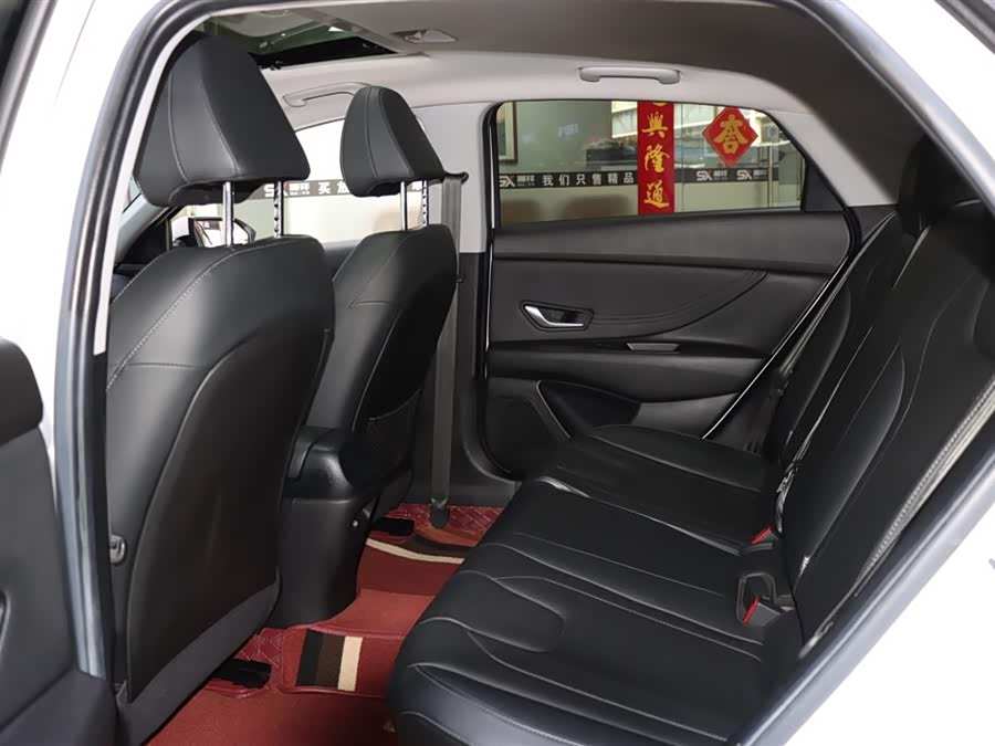 Hyundai C3R 2021 car image #12