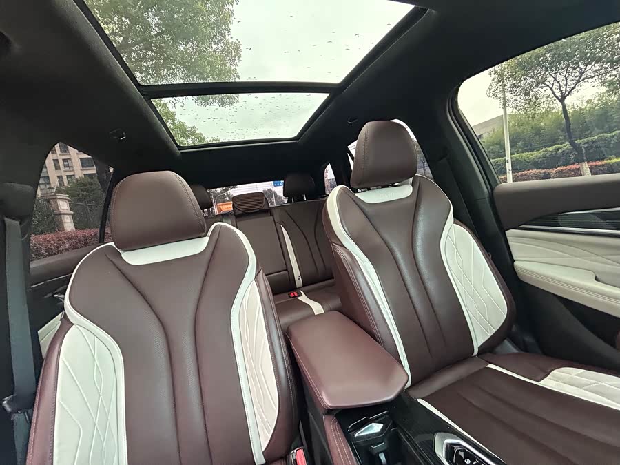 GEELY Monjaro 2023 car image #12