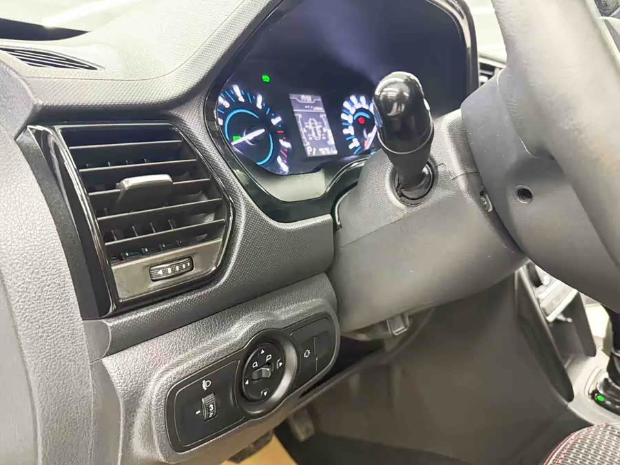 Chery Tiggo 3 2016 #12 Chery Tiggo 3 2016 car image #12