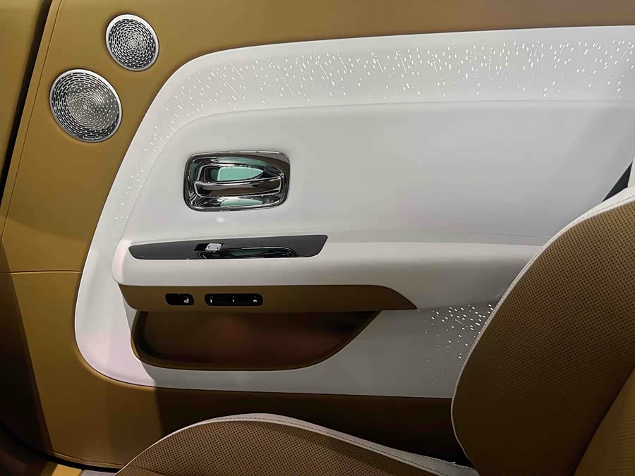 劳斯莱斯 闪灵 2024 #12 劳斯莱斯 闪灵 2024 汽车图片 #12