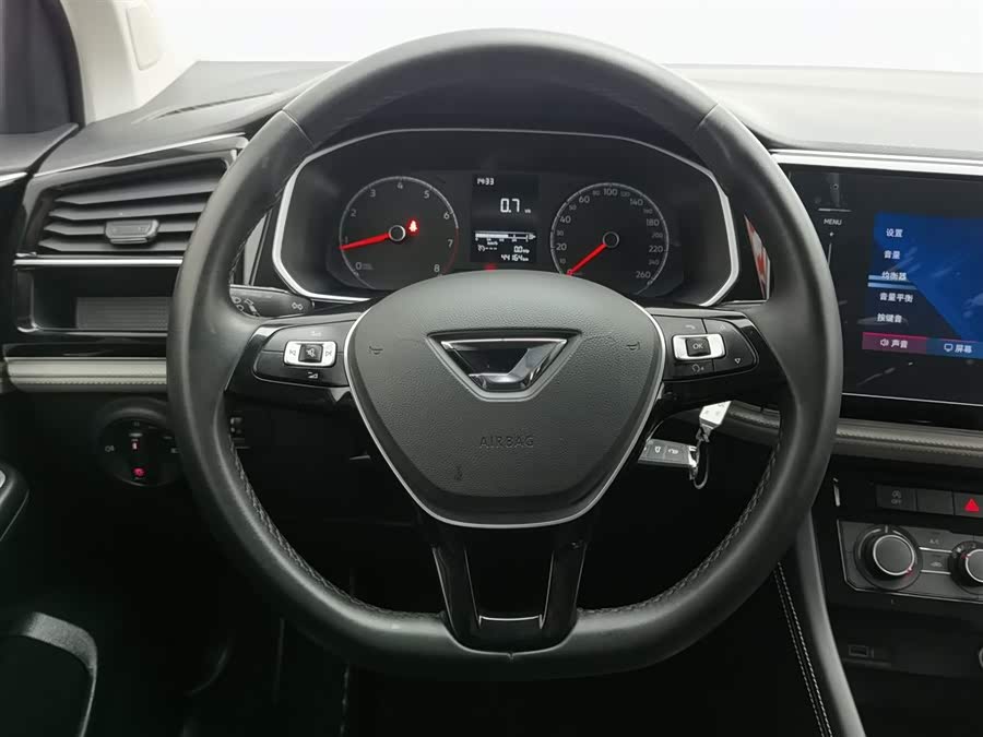 Jetta VS5 2023 car image #12