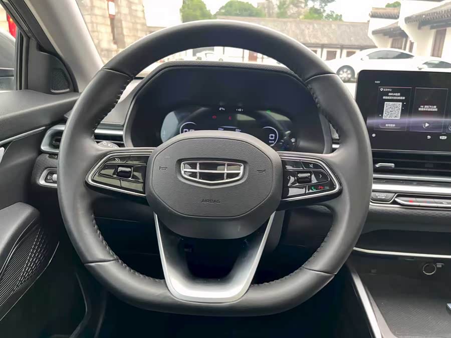 GEELY Emgrand 2021 car image #12