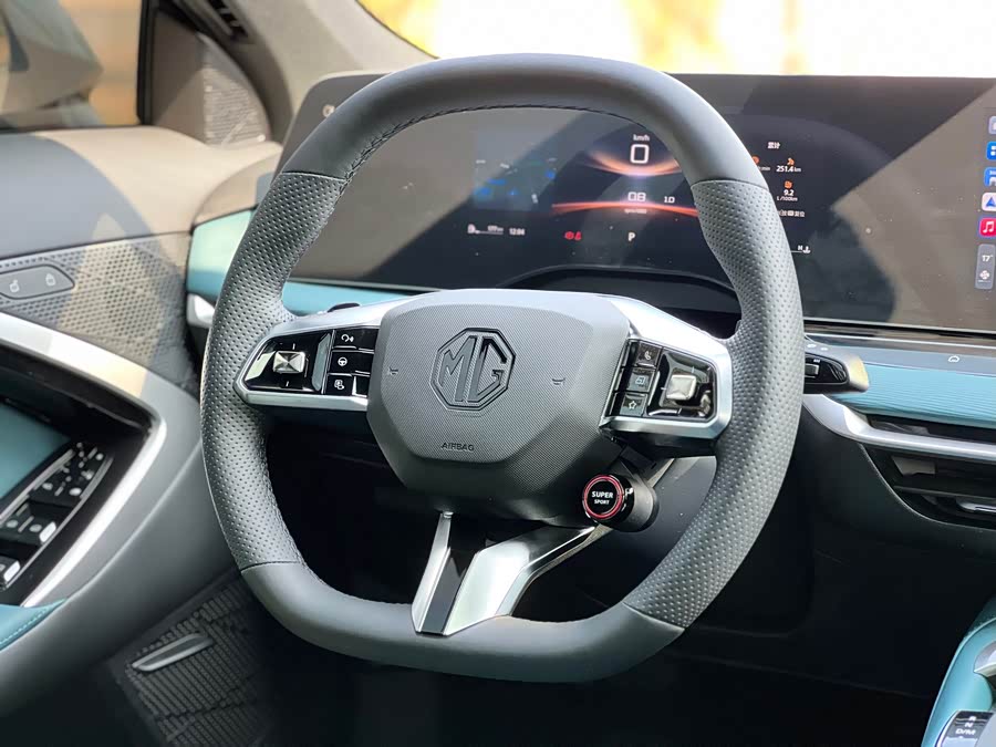 MG 7 2025 car image #12