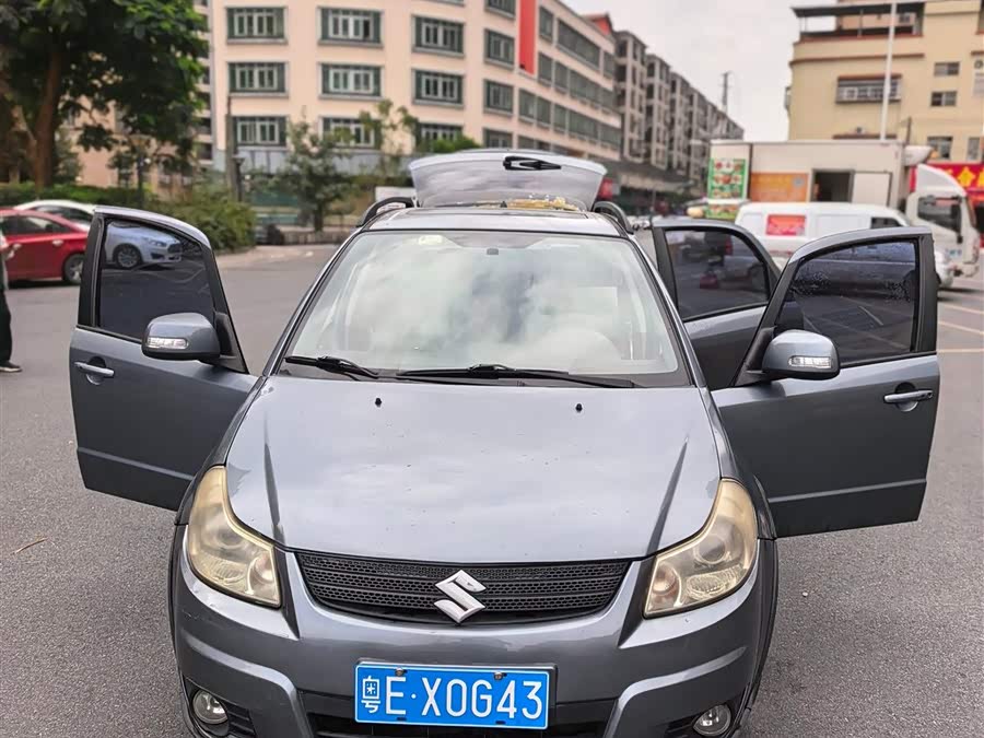 铃木 天语 SX4 2010 汽车图片 #12