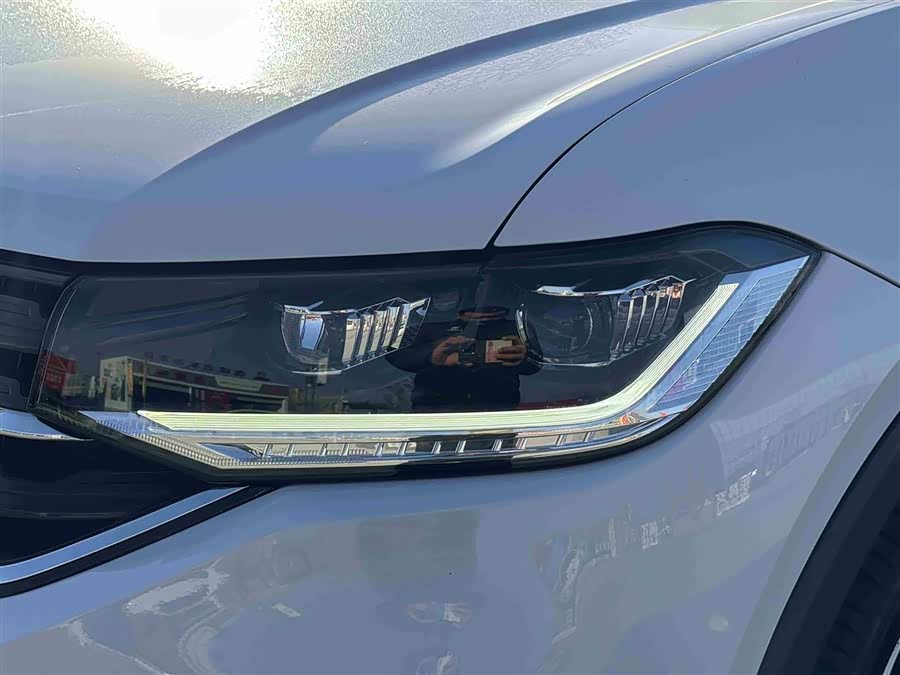 Volkswagen Tacqua 2023 car image #12