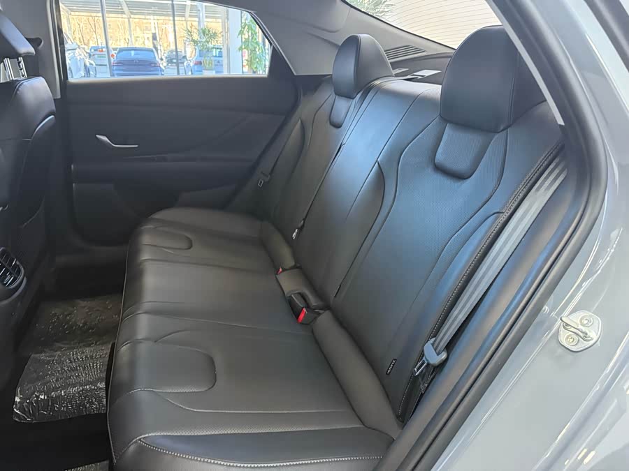 现代 伊兰特 2022 汽车图片 #12