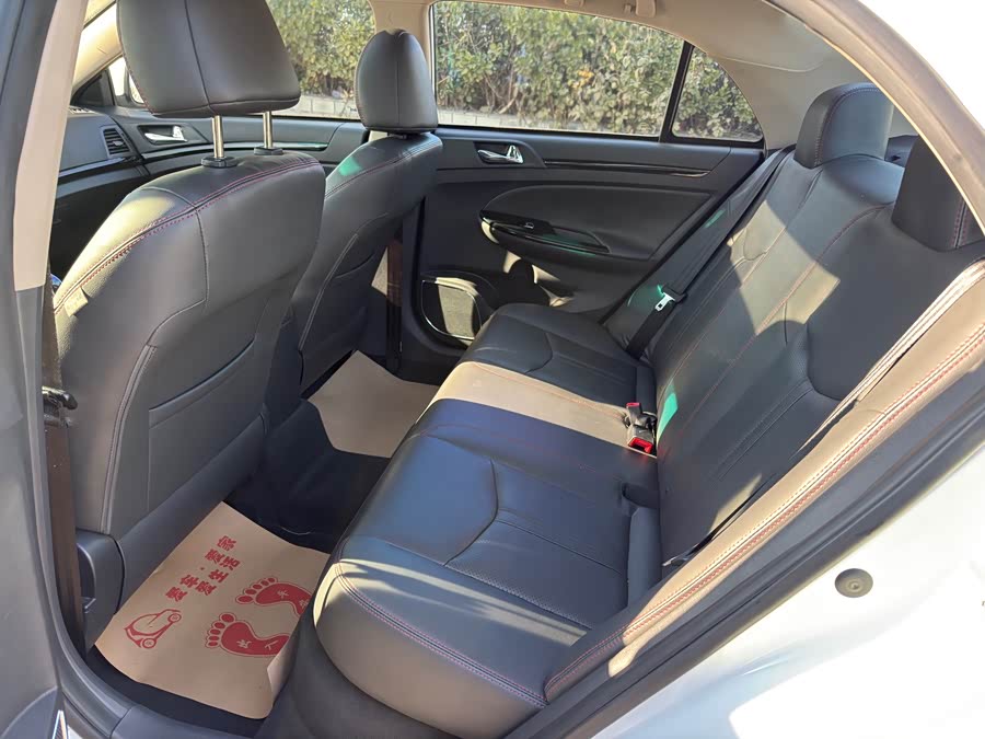 BYD e5 2016 #12 BYD e5 2016 car image #12