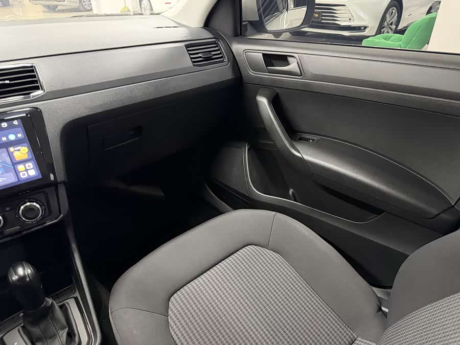 Volkswagen Santana 2022 immagine di auto #12