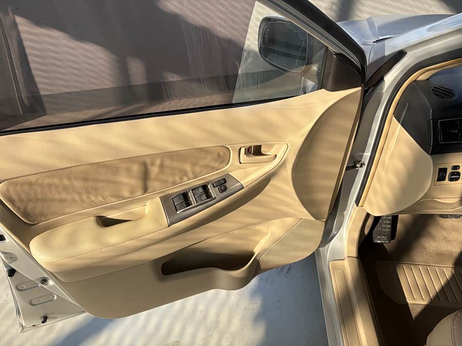 Toyota Corolla (Classic) 2013 immagine di auto #12