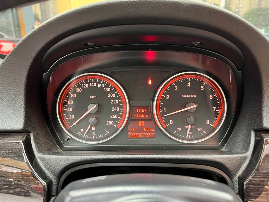 BMW 3 Series (Imported) 2012 immagine di auto #12