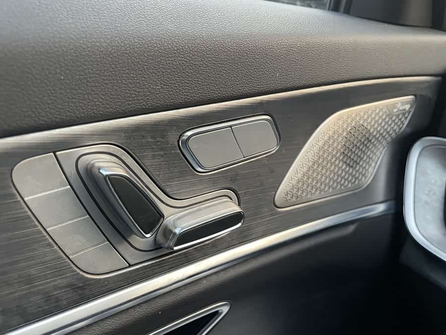 Jetour X70 PLUS 2021 #12 Jetour X70 PLUS 2021 car image #12
