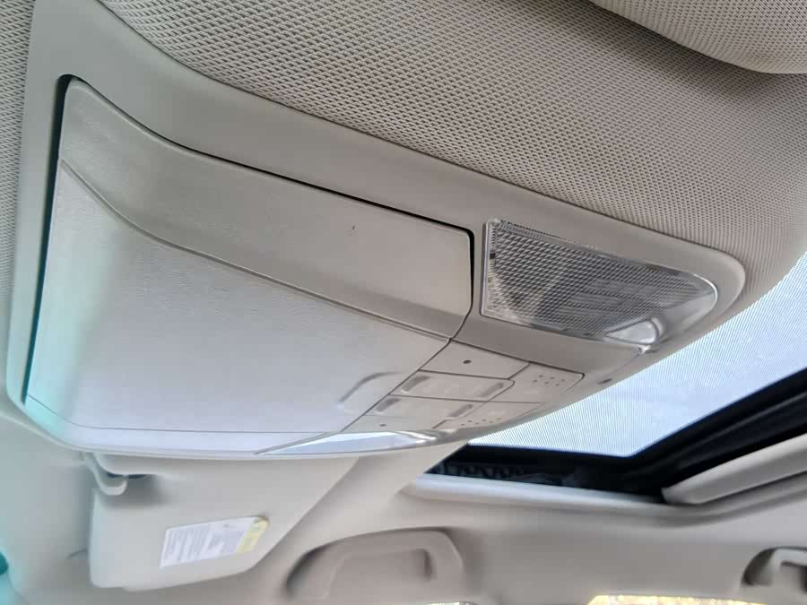 BYD e5 2018 #12 BYD e5 2018 car image #12