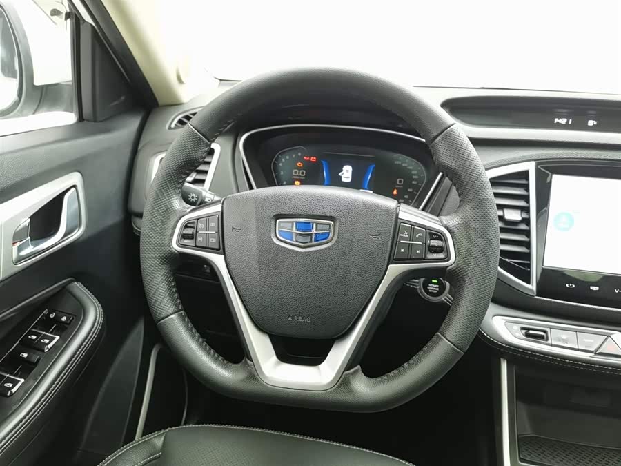 GEELY Vision X6 2018 car image #12