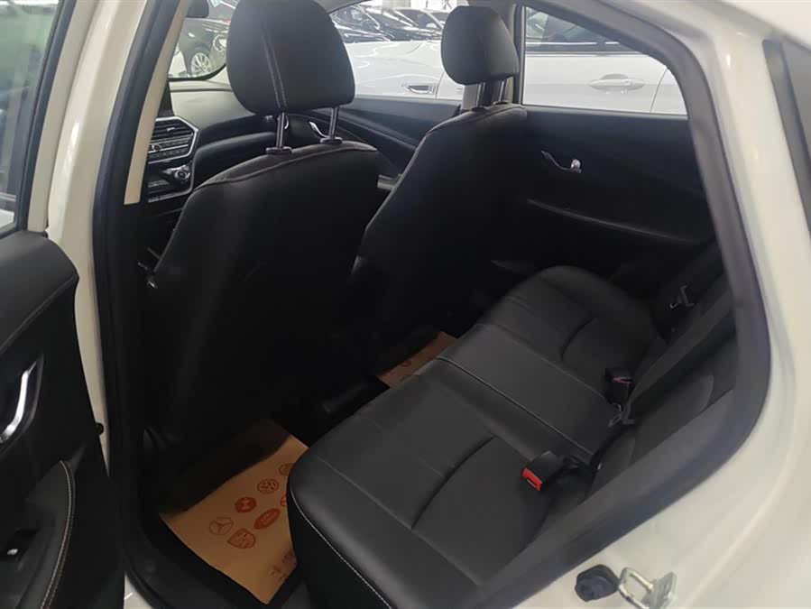 Changan Alsvin 2020 #12 Changan Alsvin 2020 car image #12