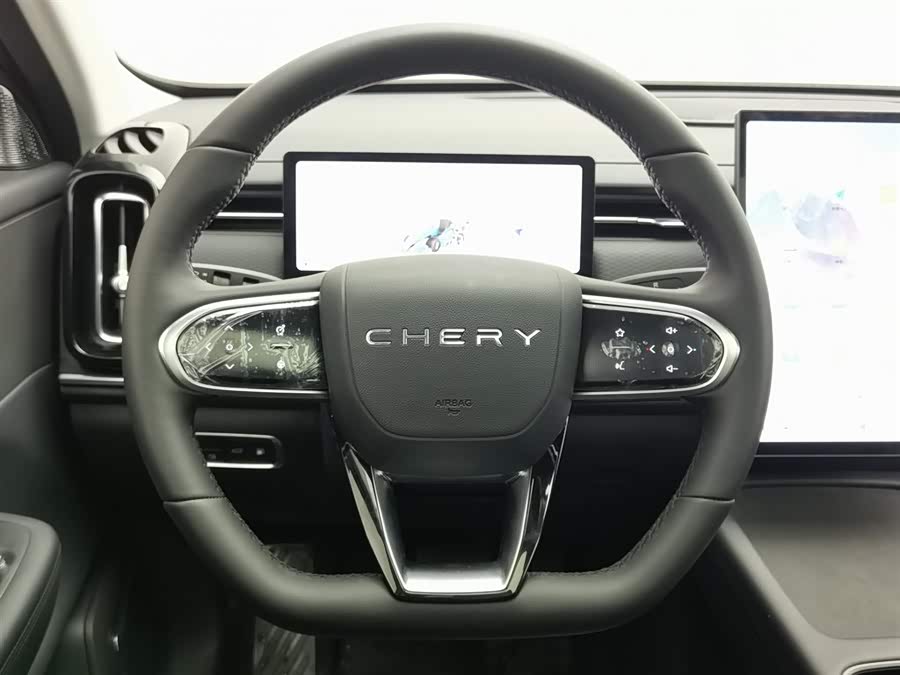 Chery Exploration 06 C-DM 2025 immagine di auto #12