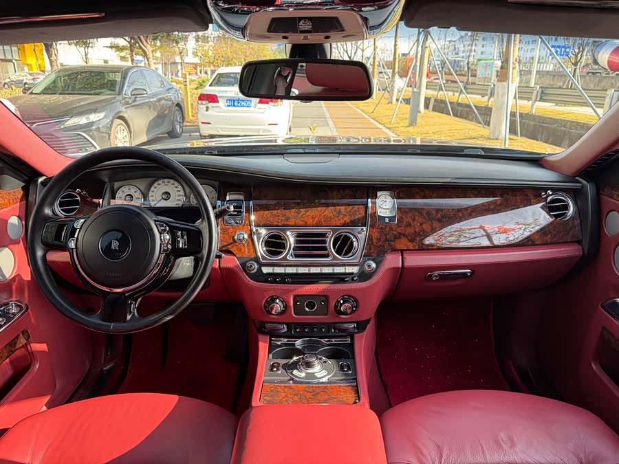 Rolls-Royce Ghost 2013 car image #12