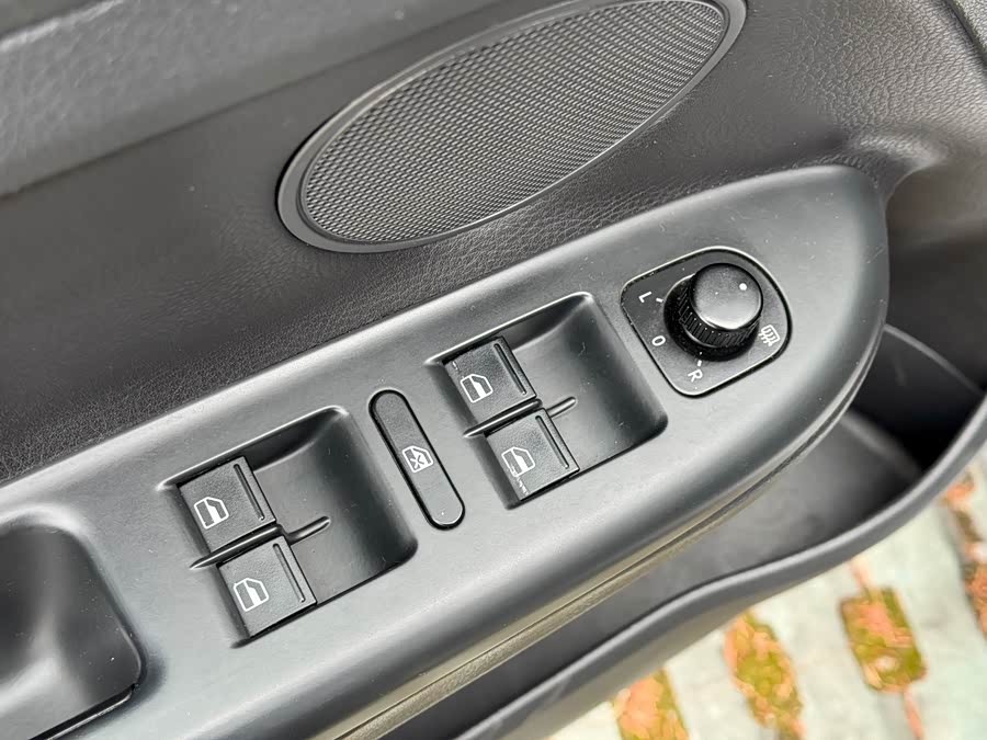 Volkswagen Golf (Imported) 2012 imagem de carro #12