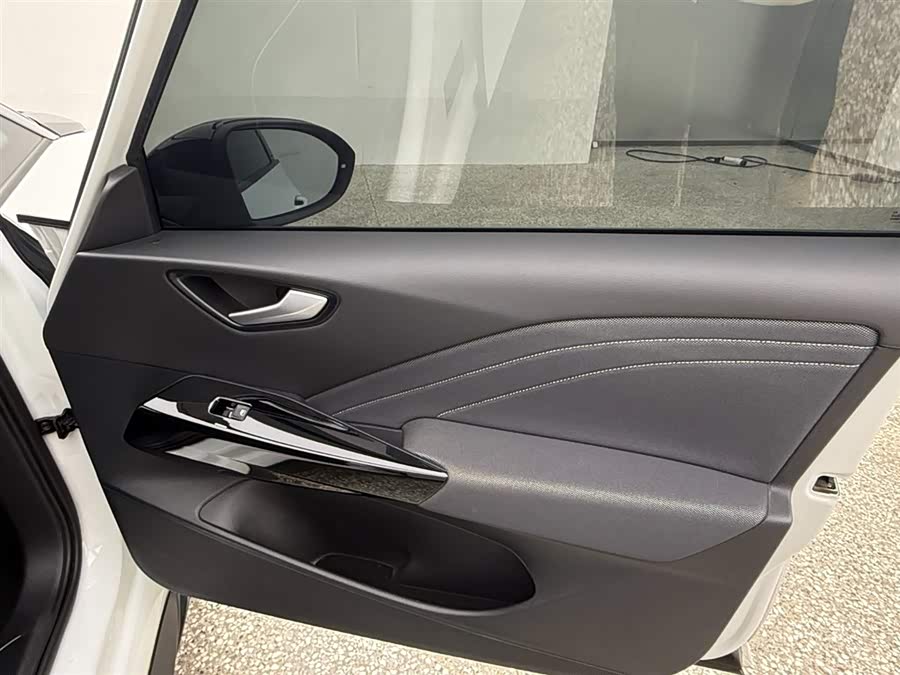 Volkswagen ID.3 2024 #12 Volkswagen ID.3 2024 car image #12