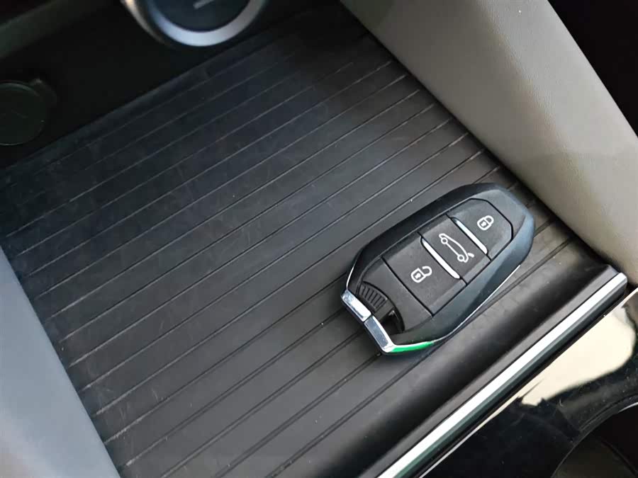 Citroen C5 X 2022 immagine di auto #12