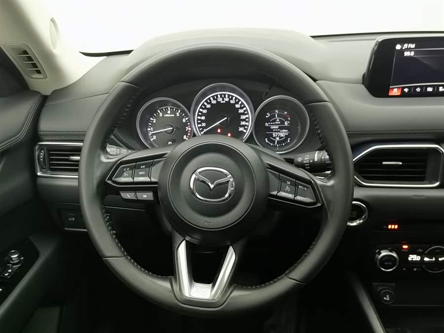 Mazda CX-5 2018 car image #12