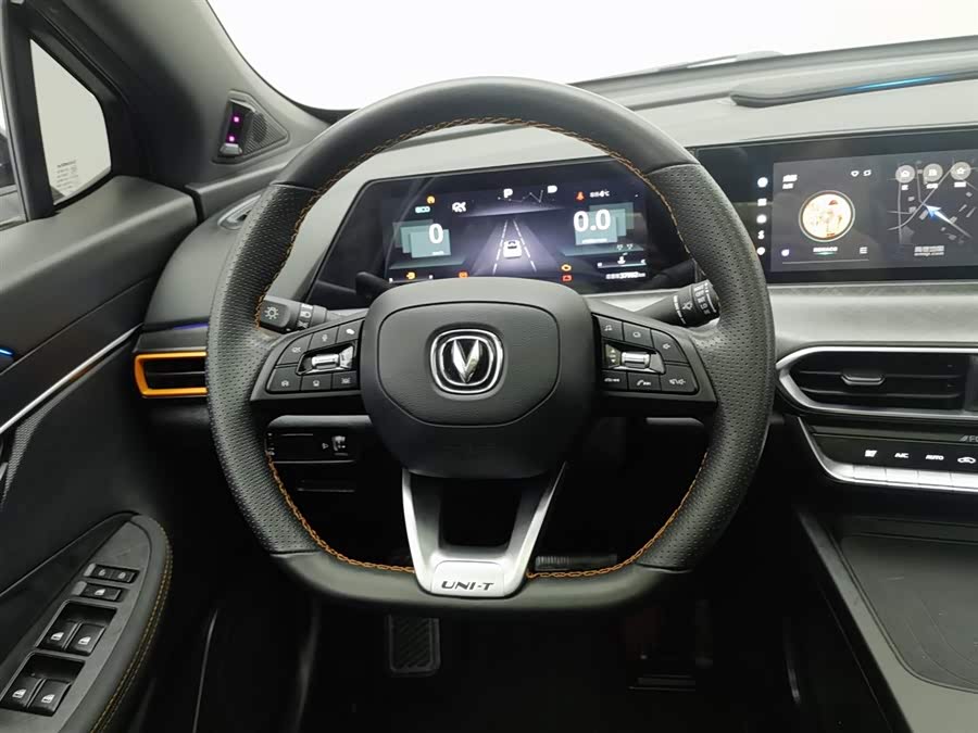 Changan UNI-T 2022 car image #12