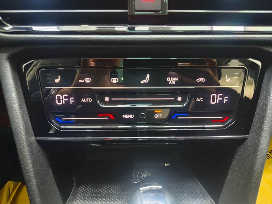 Volkswagen Tharu 2021 immagine di auto #12