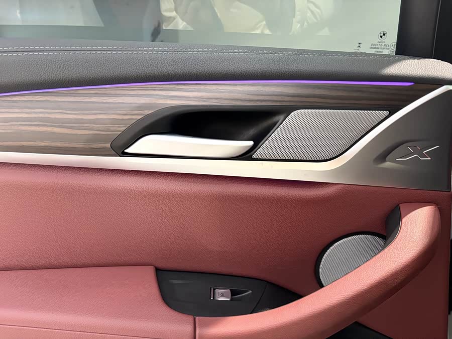 BMW X3 2024 immagine di auto #12