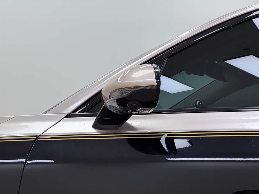 HongQi H9 2024 car image #12