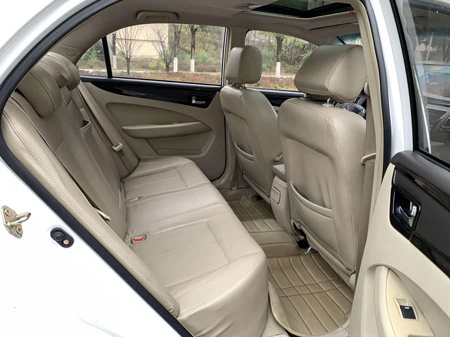 GEELY GC7 2013 #12 GEELY GC7 2013 car image #12