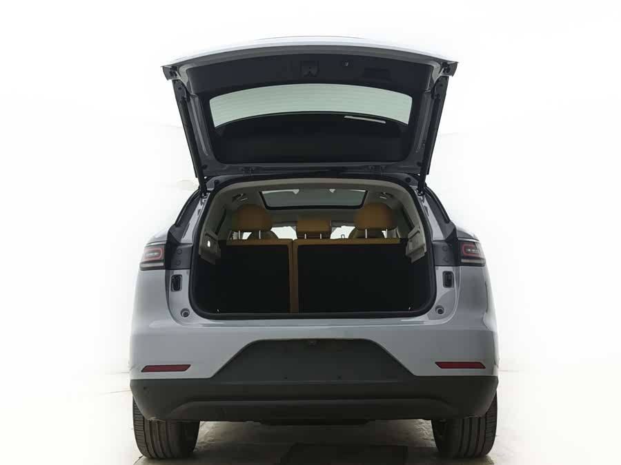 Leapmotor C11 2025 #12 Leapmotor C11 2025 car image #12
