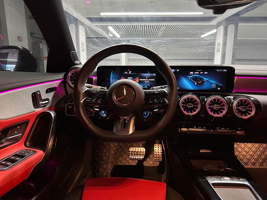 Mercedes-Benz CLA AMG 2025 imagem de carro #12