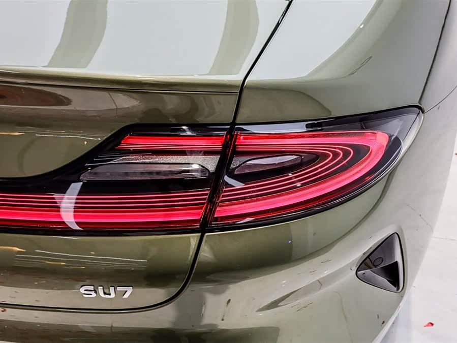 小米汽车 小米SU7 2025 汽车图片 #12