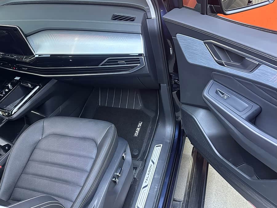 Volkswagen Talagon 2022 car image #12