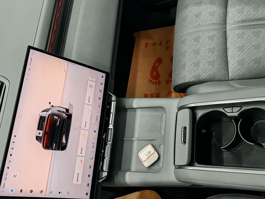 极氪 极氪7X 2024 汽车图片 #12