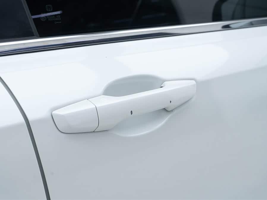 Honda CR-V 2020 car image #12