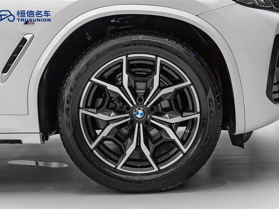 BMW X3 2022 immagine di auto #12