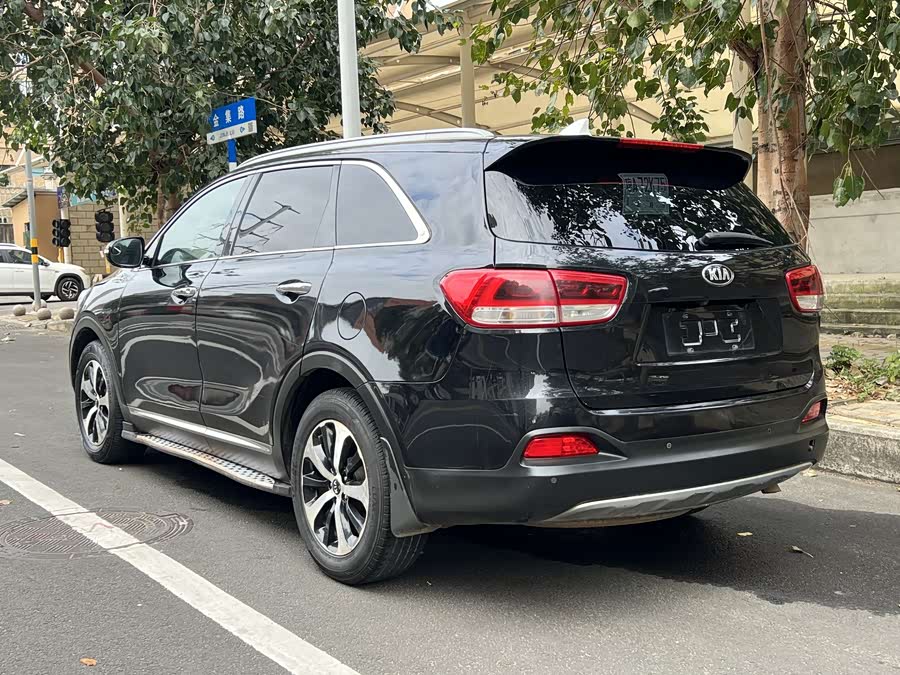 Kia Sorento 2015 immagine di auto #12