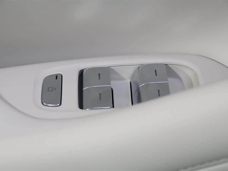 小米汽车 小米YU7 2025 汽车图片 #12