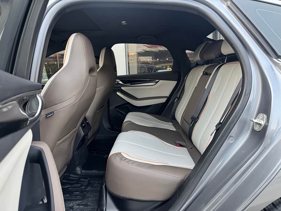 BYD Qin Plus 2023 #12 BYD Qin Plus 2023 car image #12