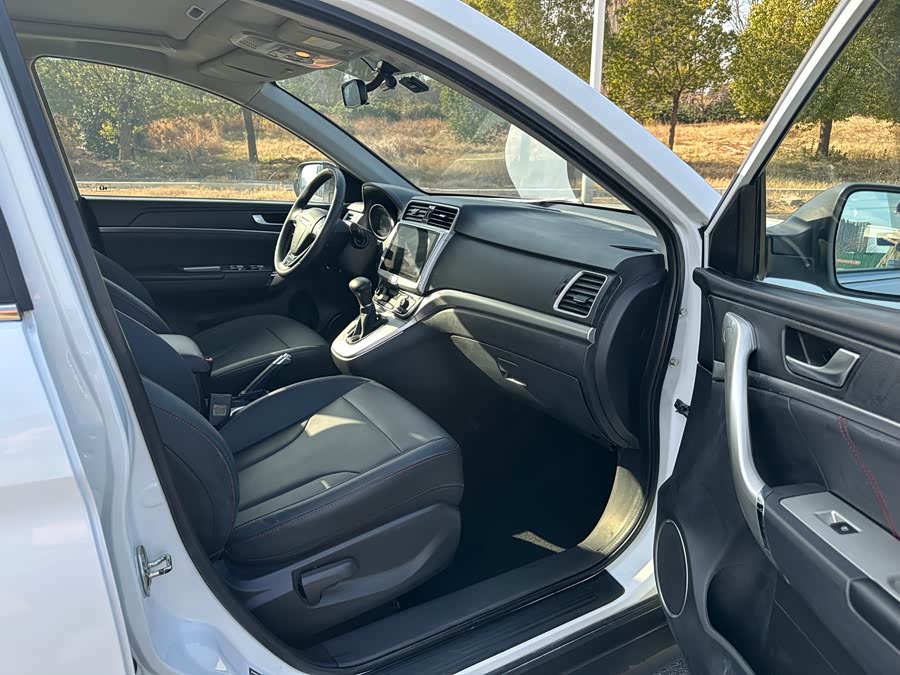 Haval M6 2020 car image #12