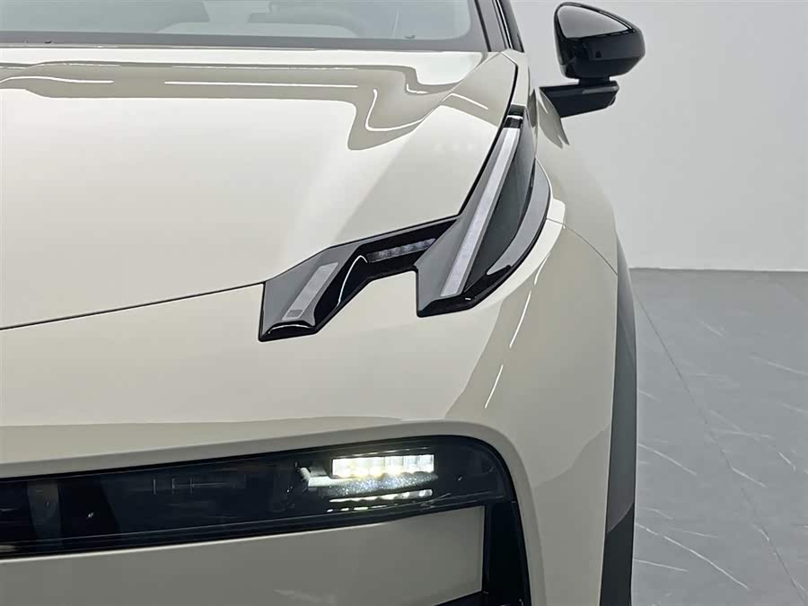 Zeekr X 2025 car image #12