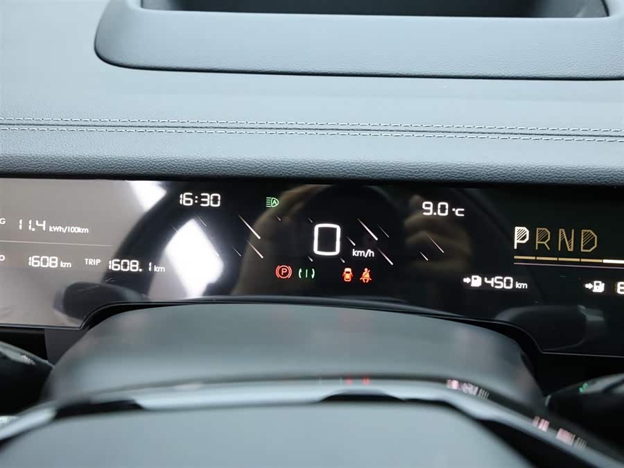 哪吒汽车 哪吒S猎装 2025 #12 哪吒汽车 哪吒S猎装 2025 汽车图片 #12