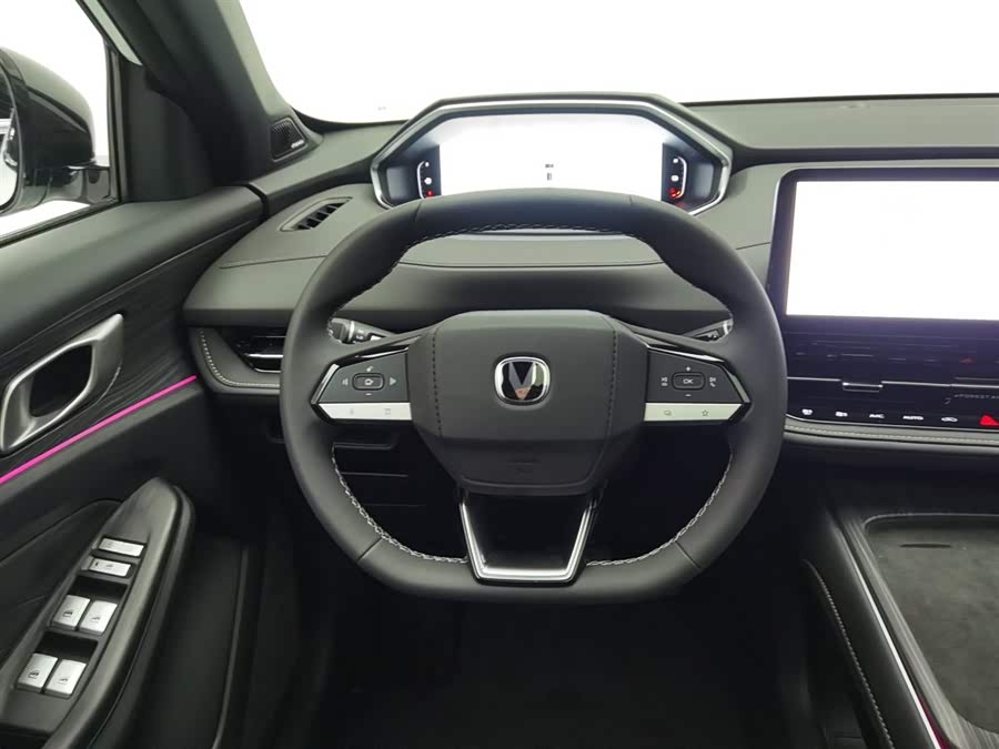 Changan CS55PLUS PHEV 2025 изображение автомобиля #12