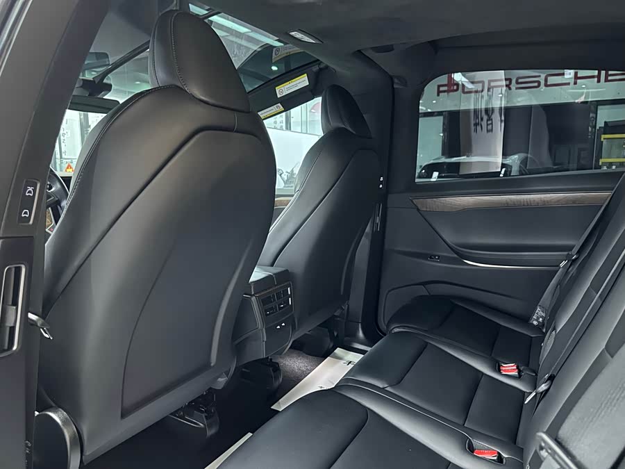 Tesla Model X 2021 #12 Tesla Model X 2021 car image #12