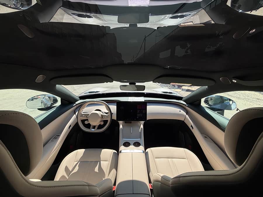 MI YU7 2025 immagine di auto #12